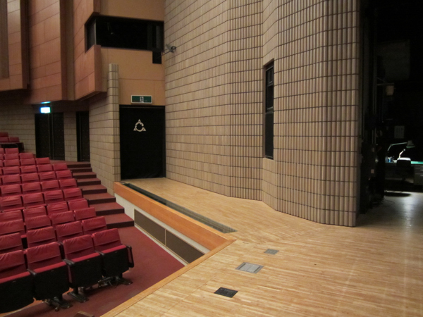県民 会館 和歌山 大 ホール 文化